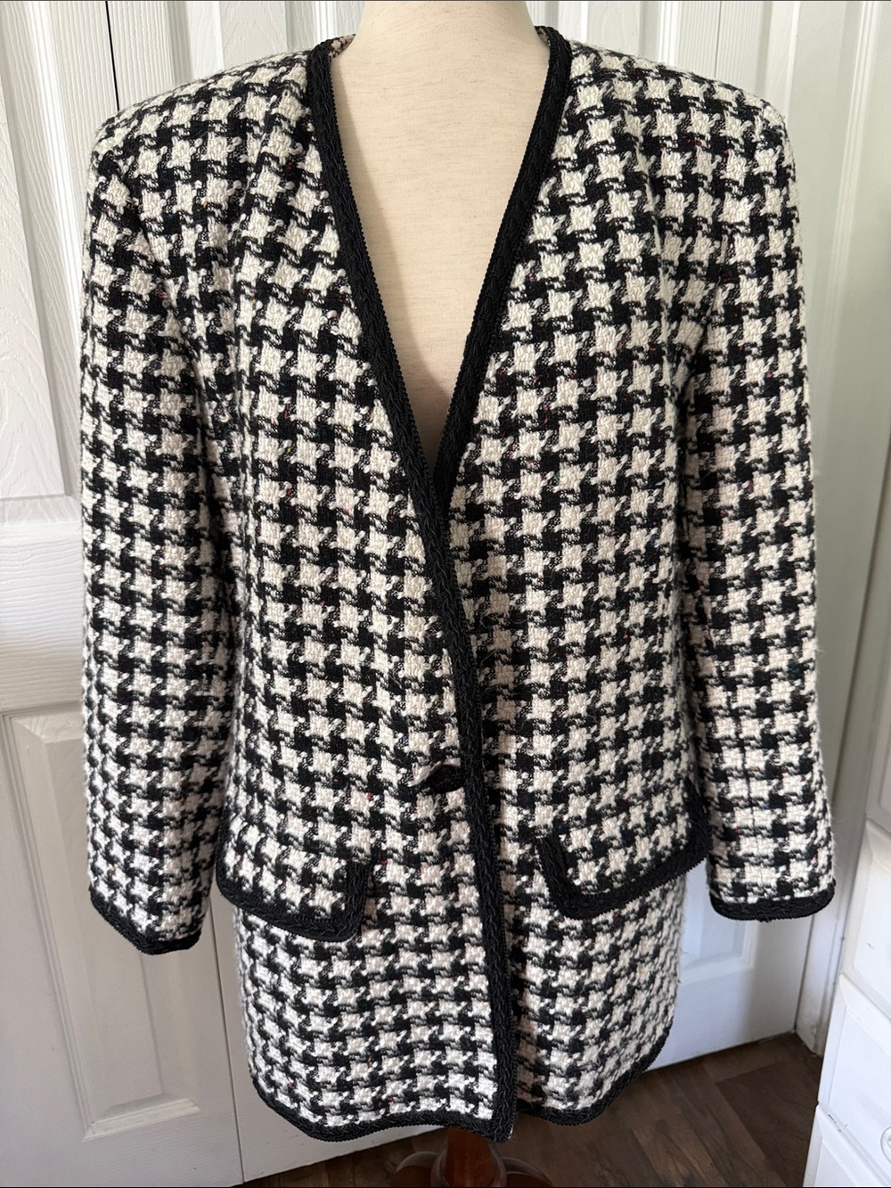 Vintage 90s ELIZABETH Liz Claiborne Black and White Houndstooth Jacket Sz 14